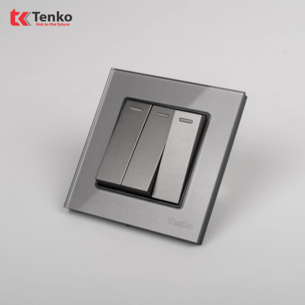 Công Tắc 3 Hạt Âm Tường Mặt Vuông Kính Cường Lực Tenko TK-F71D-03 Xám