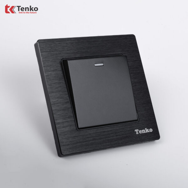 Công Tắc Âm Tường 1 Nút Chuẩn Vuông Mặt Nhôm Phay Xước TK-F71-B-01 Đen