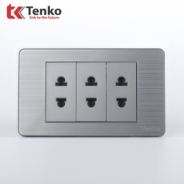 Ổ Cắm Điện Đôi Màu Xám 2 Chấu Âm Tường Mặt Hợp Kim Tenko TK-C7-020
