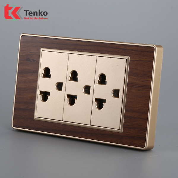 Ổ Cắm 3 Chấu Âm Tường Vân Gỗ Cao Cấp Thương Hiệu Nhật Tenko TK-C6-021