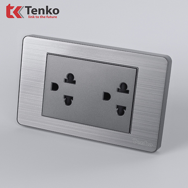 Ổ Cắm Điện Đôi 3 Chấu Màu Xám Âm Tường Mặt Hợp Kim Tenko TK-C7-043