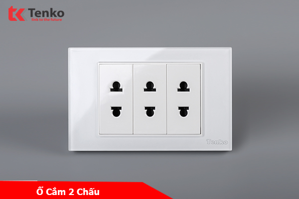 Ổ Cắm Điện Âm tường Mặt Kính Cường Lực Trắng TENKO TK-C18-020