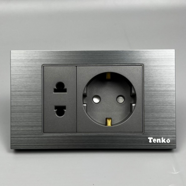 Ổ Cắm Chìm Chuẩn Đức Có USB Màu Xám Âm Tường Mặt Hợp Kim Tenko TK-C7N-065