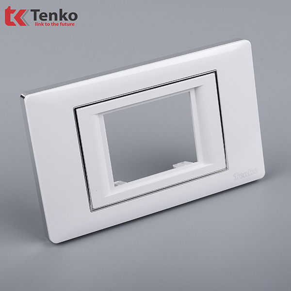 Mặt Át Đôi+ Gông Tenko TK-C27-B-AD Trắng viền bạc