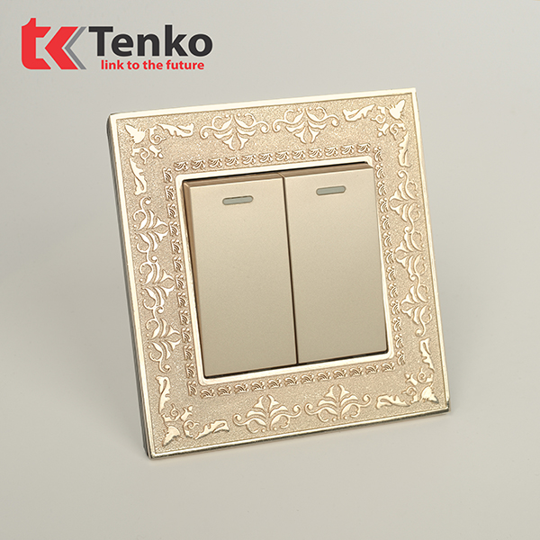 Công Tắc 2 Nút Mặt Vuông Tân Cổ Điển TK-F88-02