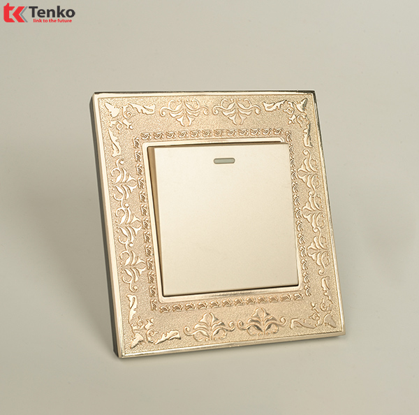 Công Tắc 1 Nút Mặt Vuông Tân Cổ Điển Tenko TK-F88-01