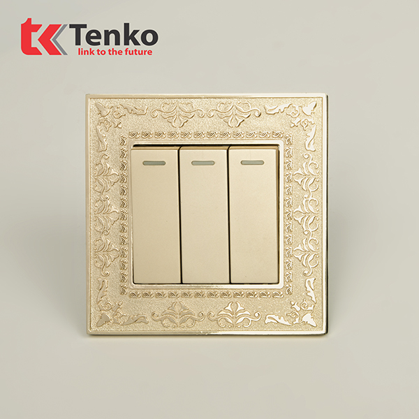 Công tắc 3 nút Mặt Vuông Tân Cổ Điển Tenko TK-F88-03