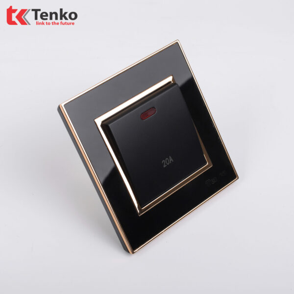 Công Tắc Công Suất Cao 20A Mặt Vuông Nhựa Đen Tenko TK-F66-87