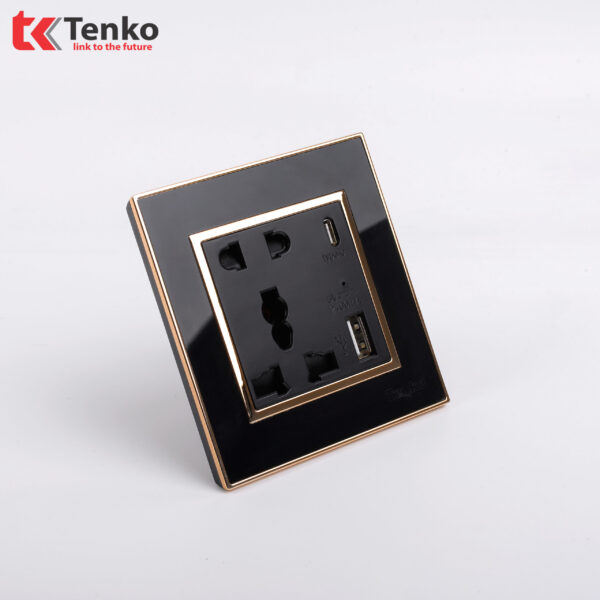 Ổ Cắm Đôi Tích Hợp USB Sạc Mặt Vuông Nhựa Đen Tenko TK-F66-044