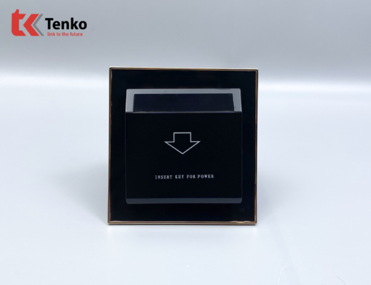 Công Tắc Thẻ Từ Mặt Vuông Nhựa Đen Viền Vàng Tenko TK-F66-66