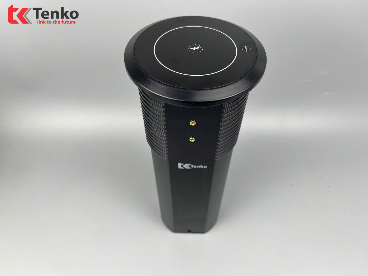 Hộp Ổ Cắm Điện Âm Bàn Tenko TK-HX8 Đen