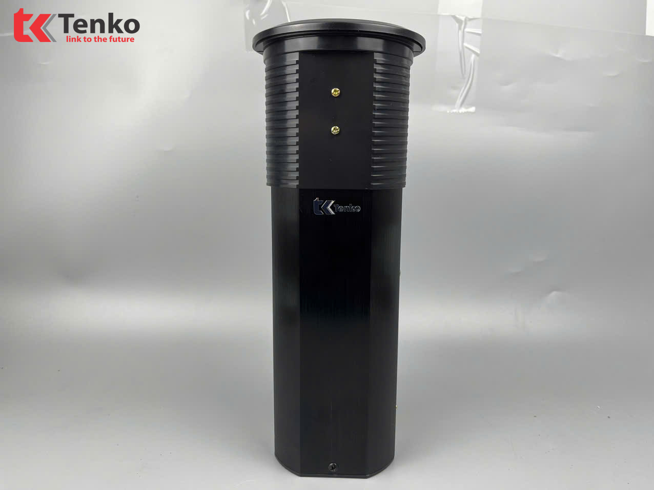 Hộp Ổ Cắm Điện Âm Bàn Tenko TK-HX8 Đen