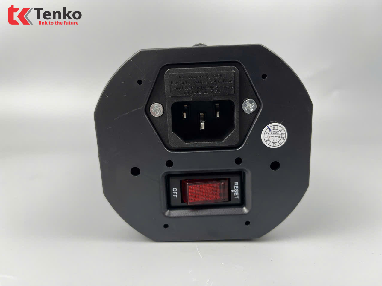 Hộp Ổ Cắm Điện Âm Bàn Tenko TK-HX8 Đen