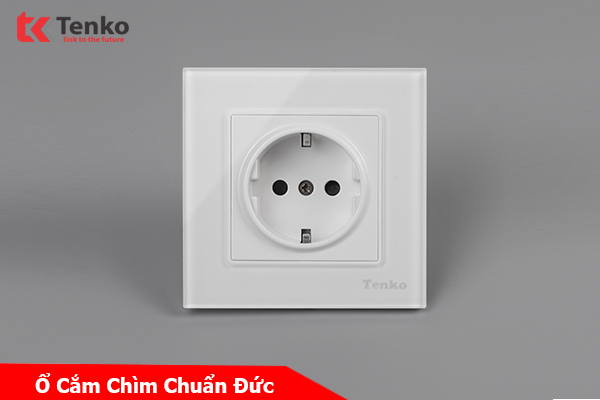Ổ Cắm Chuẩn Đức Schuko Mặt Kính Cường Lực Tenko TK-F71D-20 Trắng