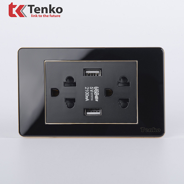 Ổ Cắm Điện Đôi 3 Chấu Có USB Màu Đen Viền Vàng Âm Tường Mặt Nhựa Tenko TK-C26-045