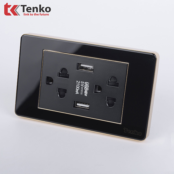 Ổ Cắm Điện Đôi 3 Chấu Có USB Màu Đen Viền Vàng Âm Tường Mặt Nhựa Tenko TK-C26-045