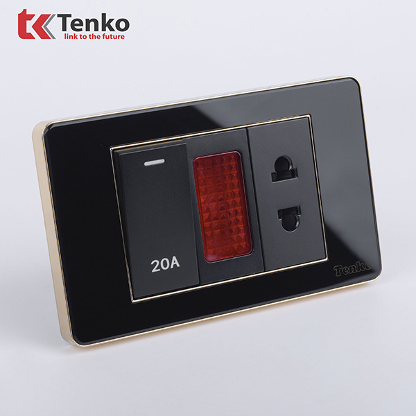 Ổ Cắm Và Công Tắc Điện 20A Công Suất Cao Cho Nóng lạnh Và Điều Hòa Âm Tường Mặt Nhựa Màu Đen Viền Vàng Tenko TK-C26-080