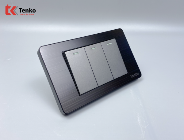 Công Tắc 3 Nút Mặt Hợp Kim Chính hãng Tenko TK-C7G-03