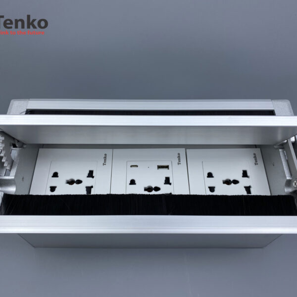 Hộp Điện Âm Bàn Mở 2 Chiều Ổ Cắm Điện Đa Năng Kèm Cổng USB Và Type C Tenko TK-HC3S-02