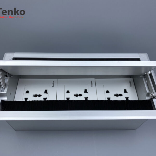 Hộp Điện Âm Bàn Mở 2 Chiều 3 Ổ Cắm Điện Đa Năng Tenko TK-HC3S-01