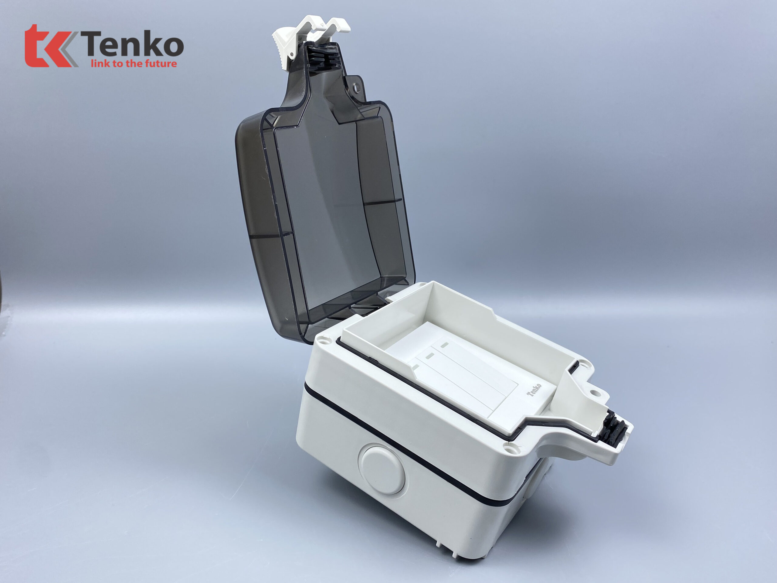 Công Tắc 3 Nút Chống Nước Chính Hãng Tenko TK-IP66-07