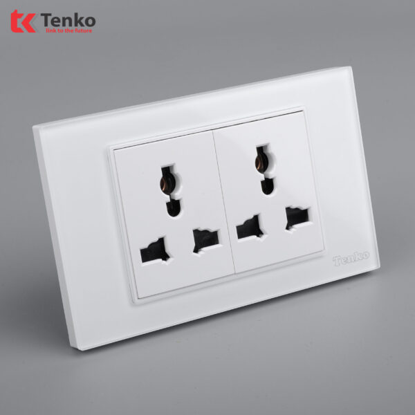 Ổ Cắm Đôi 3 Chấu Âm Tường Mặt Kính Cường Lực TENKO TK-C18-050 trắng