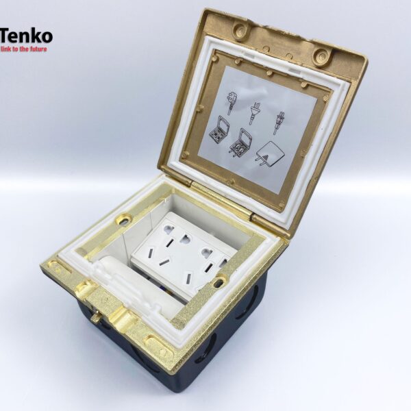 Hộp Điện Âm Sàn Chống Nước Kèm Ổ Cắm Chuẩn Úc Chất  Liệu Đồng Cao Cấp Tenko TK-J06-01 Màu Vàng