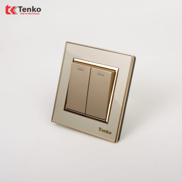 Công Tắc 2 Nút Âm Tường Mặt Nhựa Vàng Viền Vàng Tenko TK-F66-02