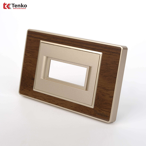 Mặt Át Đơn Vân Gỗ Viền Vàng Tenko TK-C6A-AD
