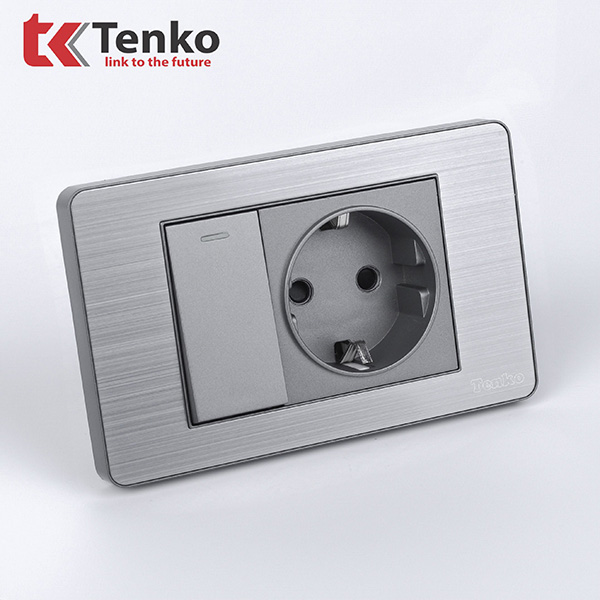 Công Tắc Ổ Cắm Điện Âm Tường Mặt Hợp Kim Xám TENKO TK-C7-060