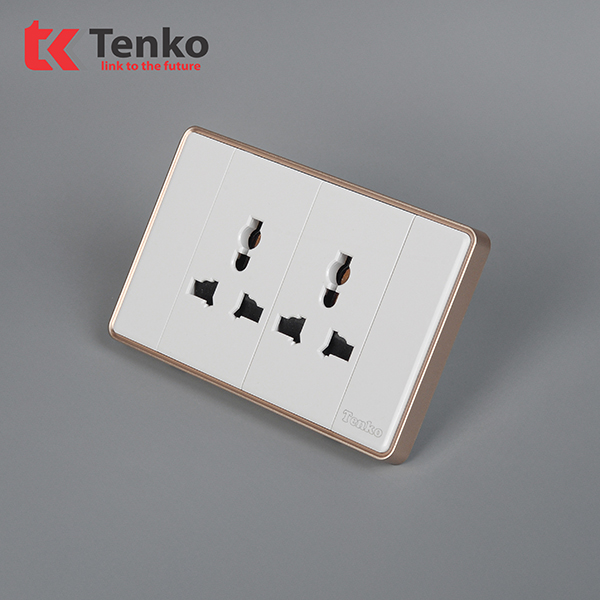 Ổ Điện Đôi 3 Chấu Âm Tường Mặt Tràn Viền Tenko TK-C1-050 Trắng Viền Vàng
