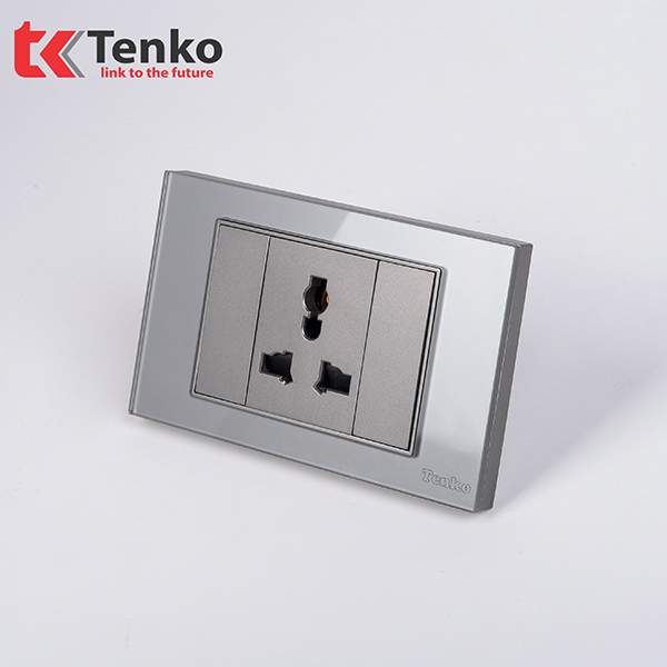 Ổ Cắm 3 Chấu Mặt Kính Cường Lực Chính Hãng Tenko TK-C18-051 Xám