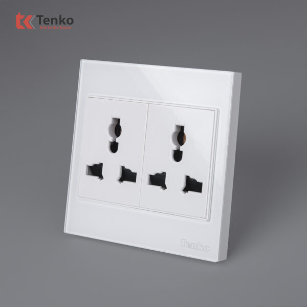 Ổ Cắm Đôi 3 Chấu Đa Năng Kính Cường Lực Tenko TK-V18-050 – Giải Pháp Điều Khiển Điện Hiện Đại, Bền Bỉ
