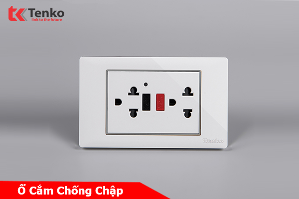 Ổ Cắm Chống Chập, Chống Dò Điện Mặt Nhựa Trắng Viền Bạc Tenko TK-C27-19